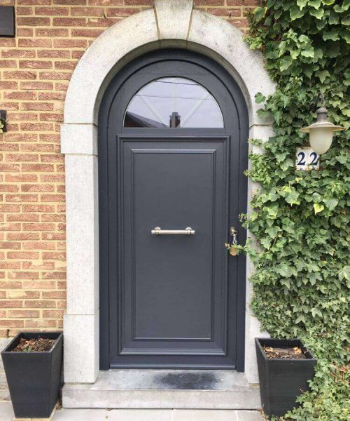 atelier-de-la-fenetre-pose-Porte-PVC-Bois-de-Villers